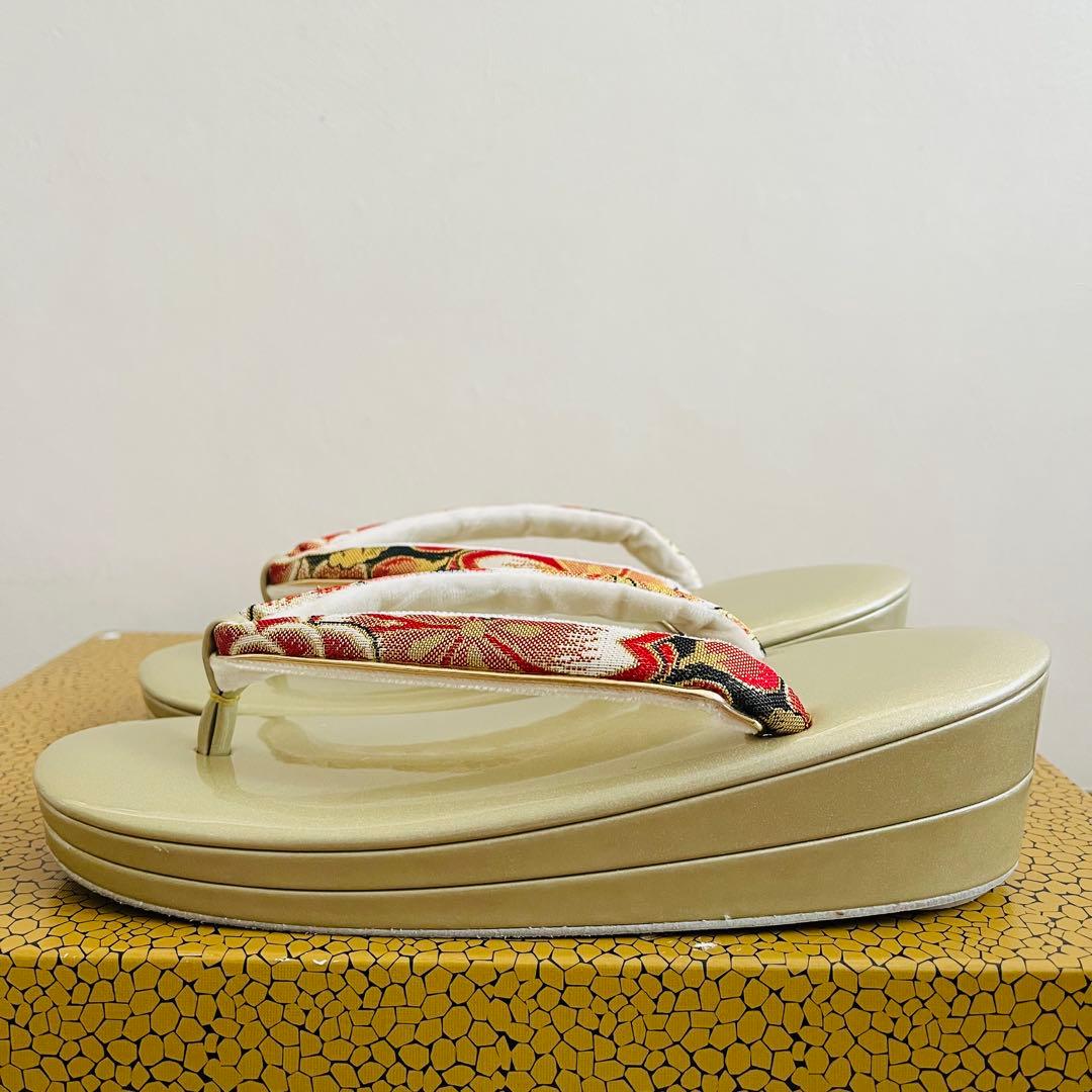 【美品】振袖用バッグ　草履　成人式　振袖　西陣織　正絹　Mサイズ