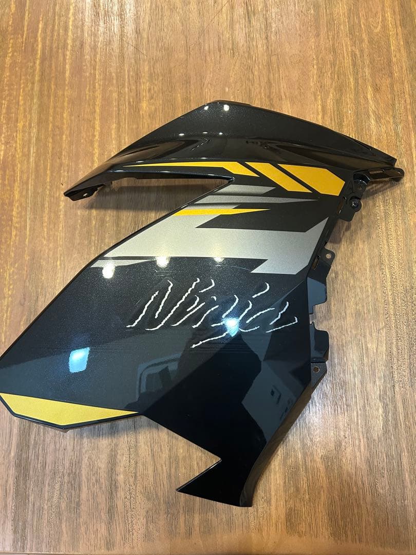 NINJA 250 400 サイド カウル 新品