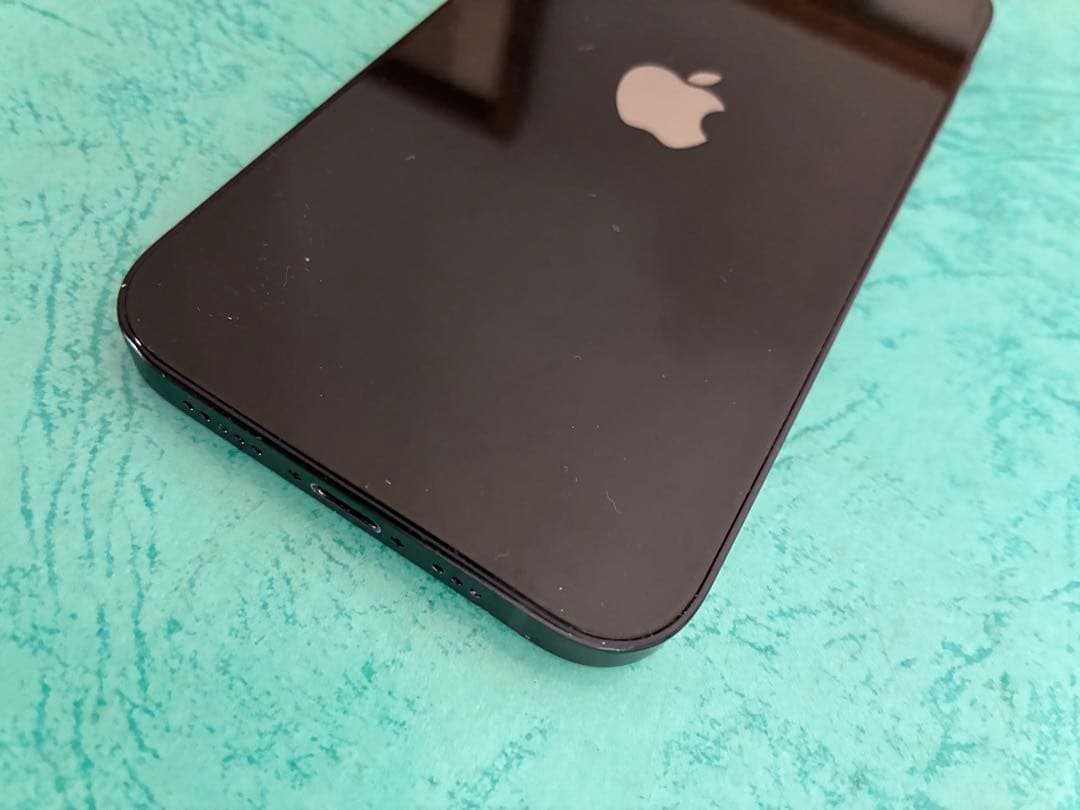 か*ん様 Apple iPhone 12 ブラック 本体