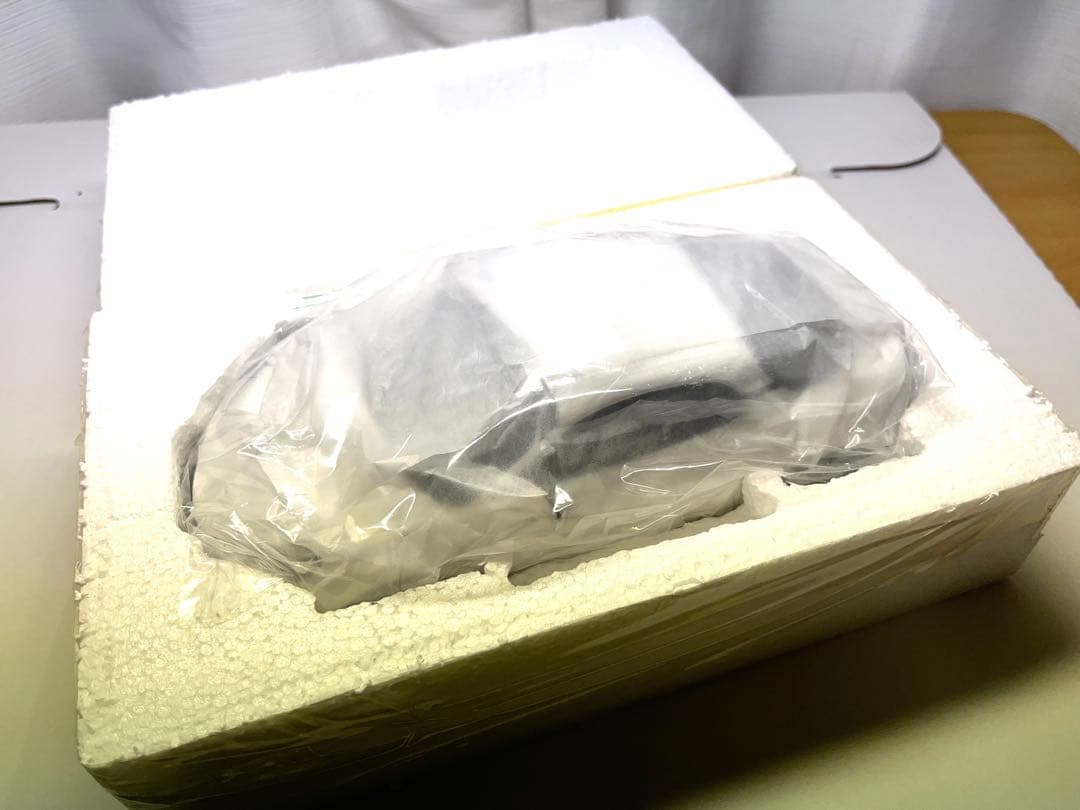 アルピーヌ A110ピュア(ホワイト)1/18ミニカー