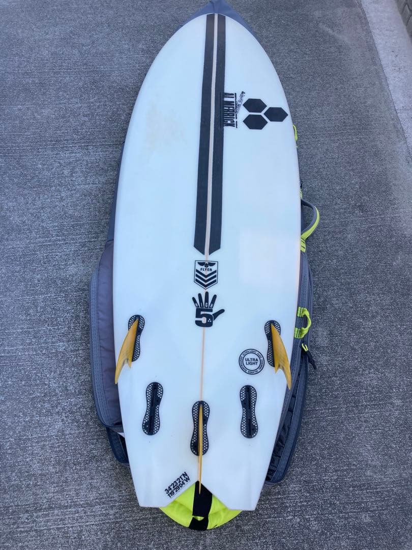 新品同様・アルメリックハイファイブ⑤・チャンネルアイランド、ハードケース新品同様