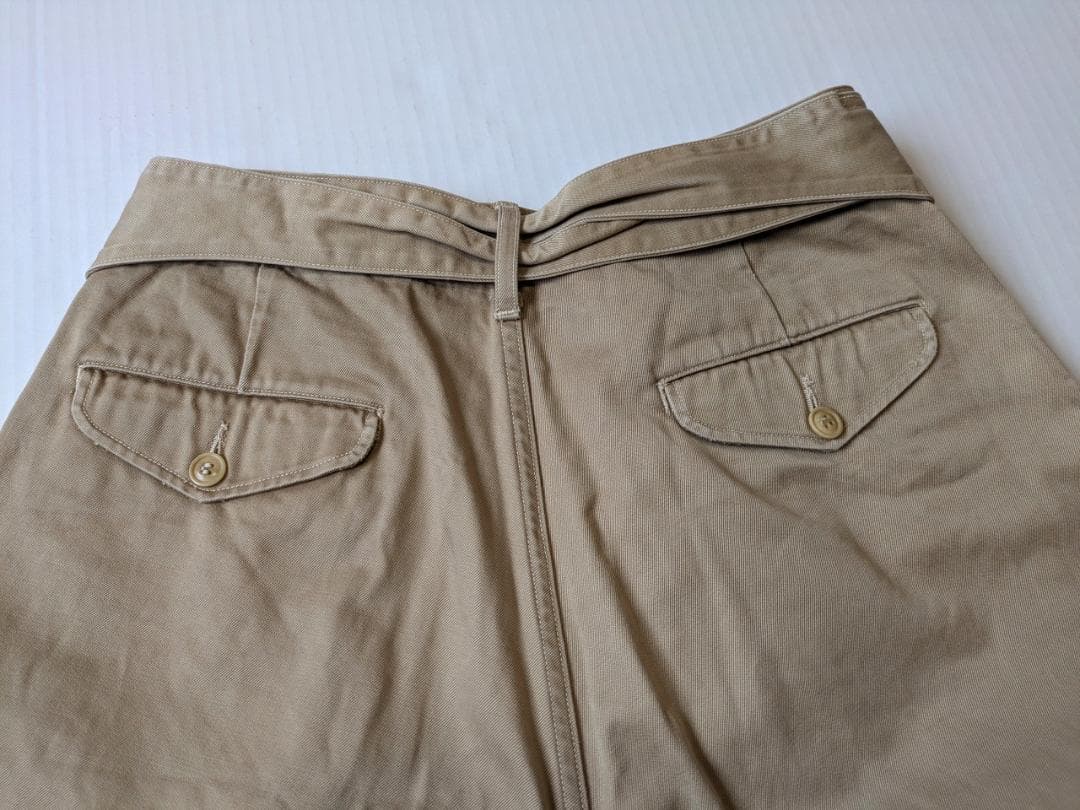 COMOLI コモリ ベルテッドチノ パンツ ベージュ 0