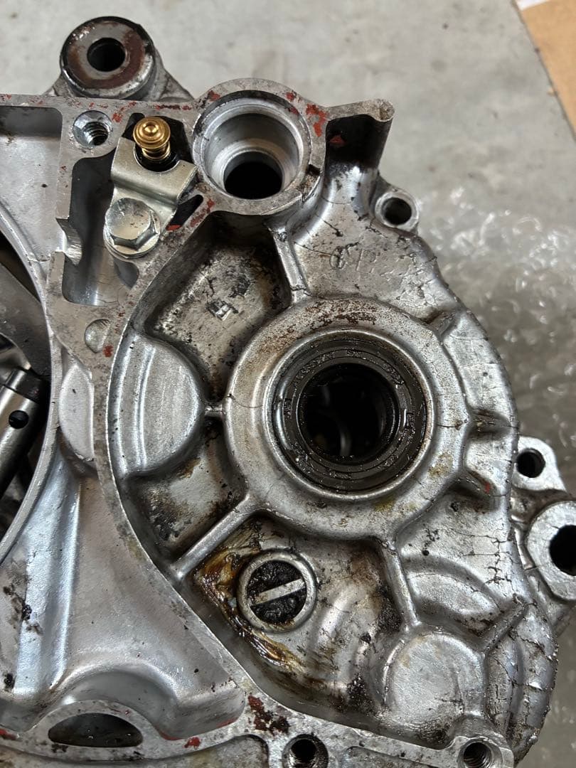 シャリー　クランクケース　防振ゴムあり　jazz流用可能