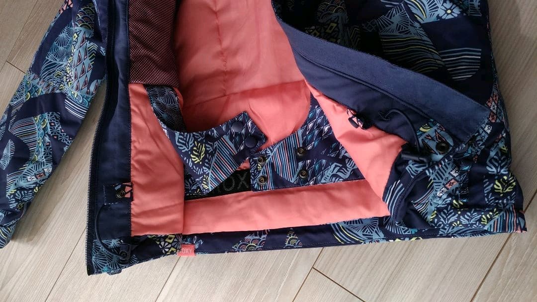 オーケン　　新品140cm ROXY JETTY GIRL