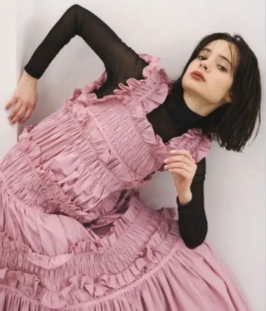 限定値下　PERNA ギャザーキャミフリルワンピース