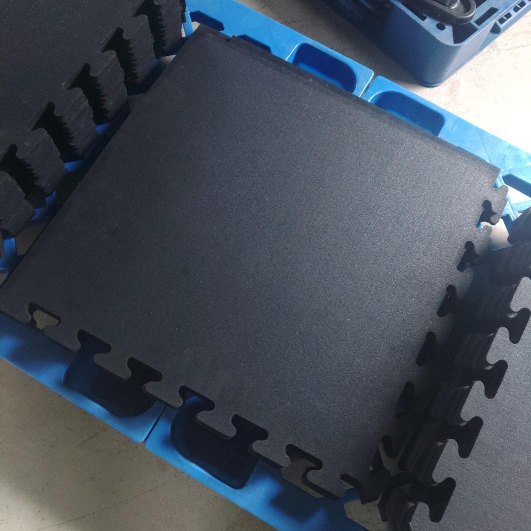 トンデミーナ中古ジムゴムマット・WILDシャフトセット（引取り限定）