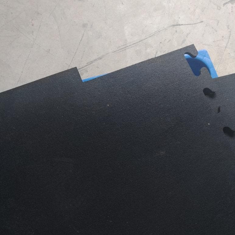 トンデミーナ中古ジムゴムマット・WILDシャフトセット（引取り限定）