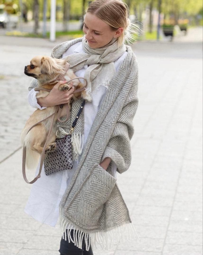 【未使用　LAPUAN KANKURIT】ラプアンカンクリ　ポケットショール