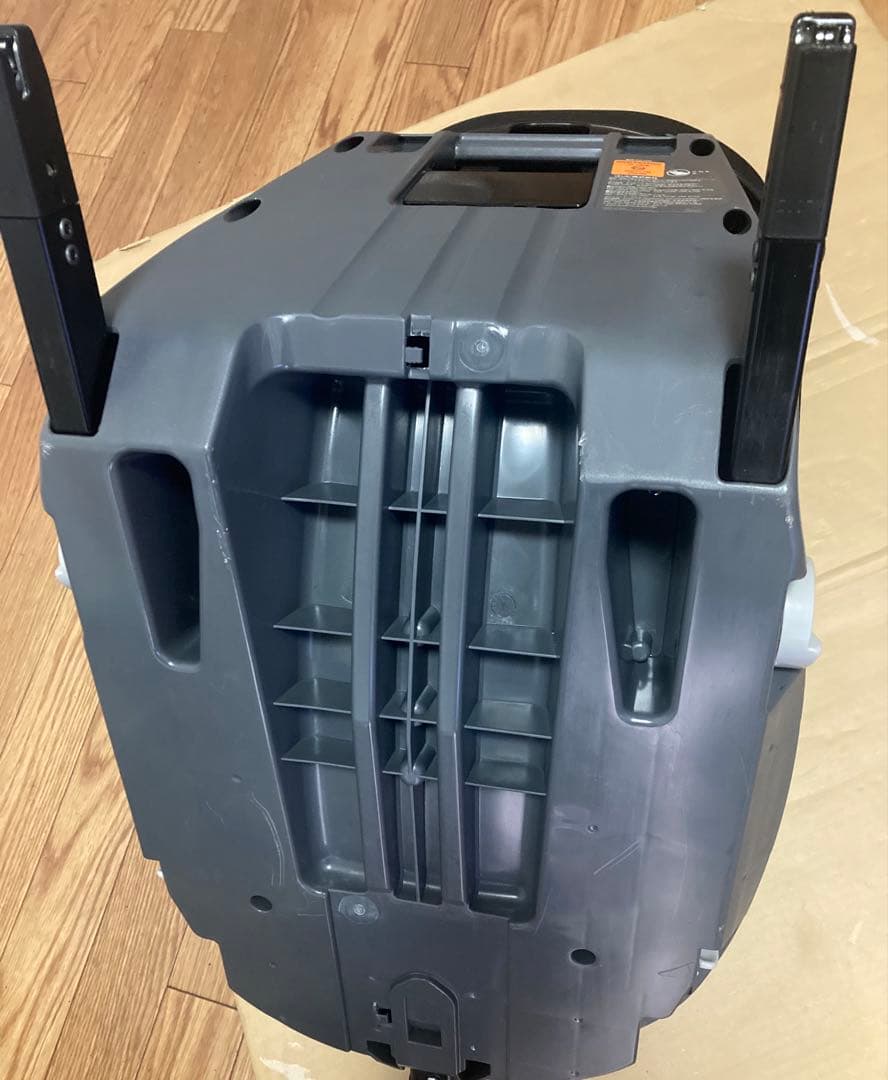 コンビ⭐️クルムーブスマートライト クリーニング済ISOFIX チャイルドシート