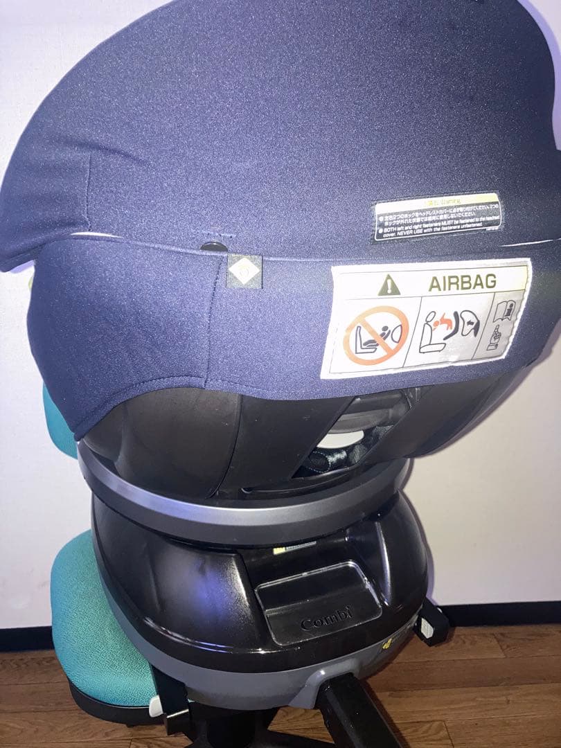 コンビ⭐️クルムーブスマートライト クリーニング済ISOFIX チャイルドシート