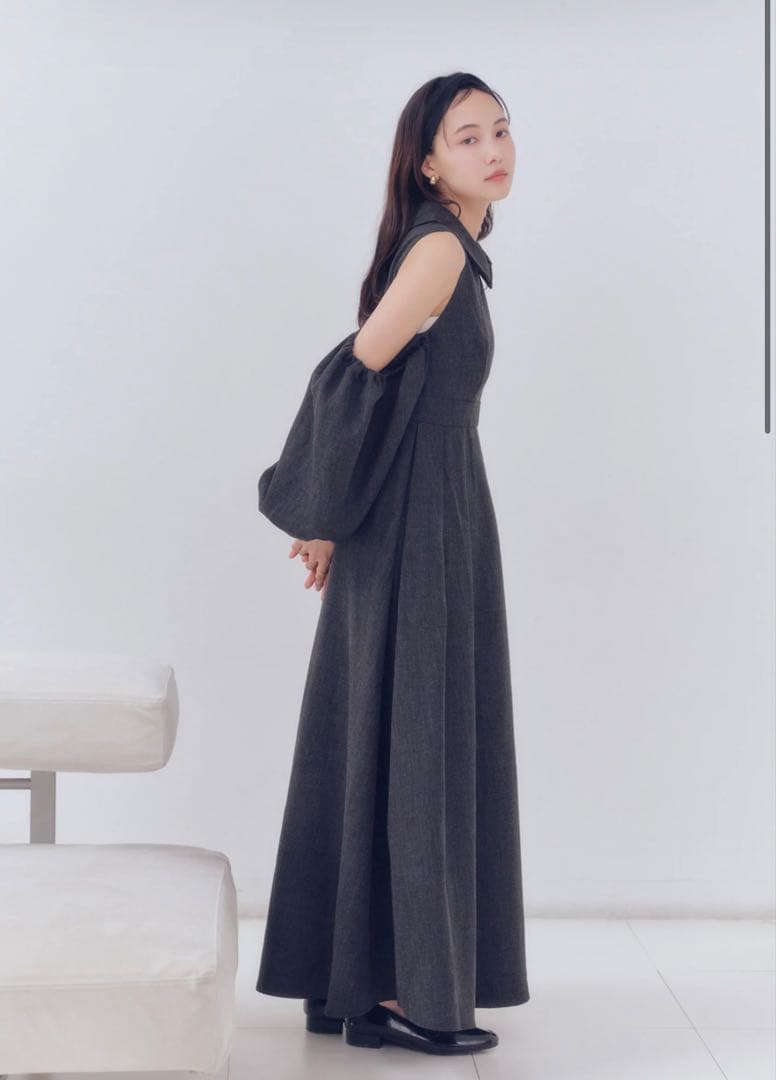 ワンピース collar design puffy onepiece andequal