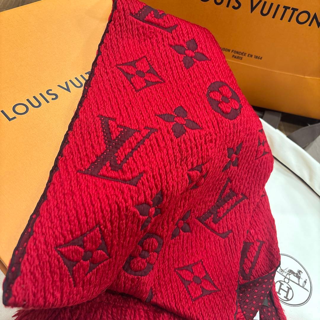 美品　ルイヴィトン　エシャルプ ロゴマニア モノグラム シルク混マフラー