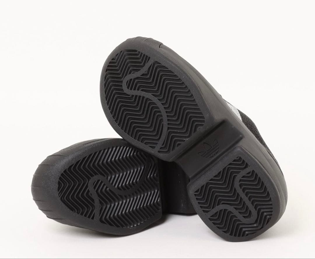 正規品　 SUPERSTAR BOLD CBLACK/SILVMT/FTWWHT