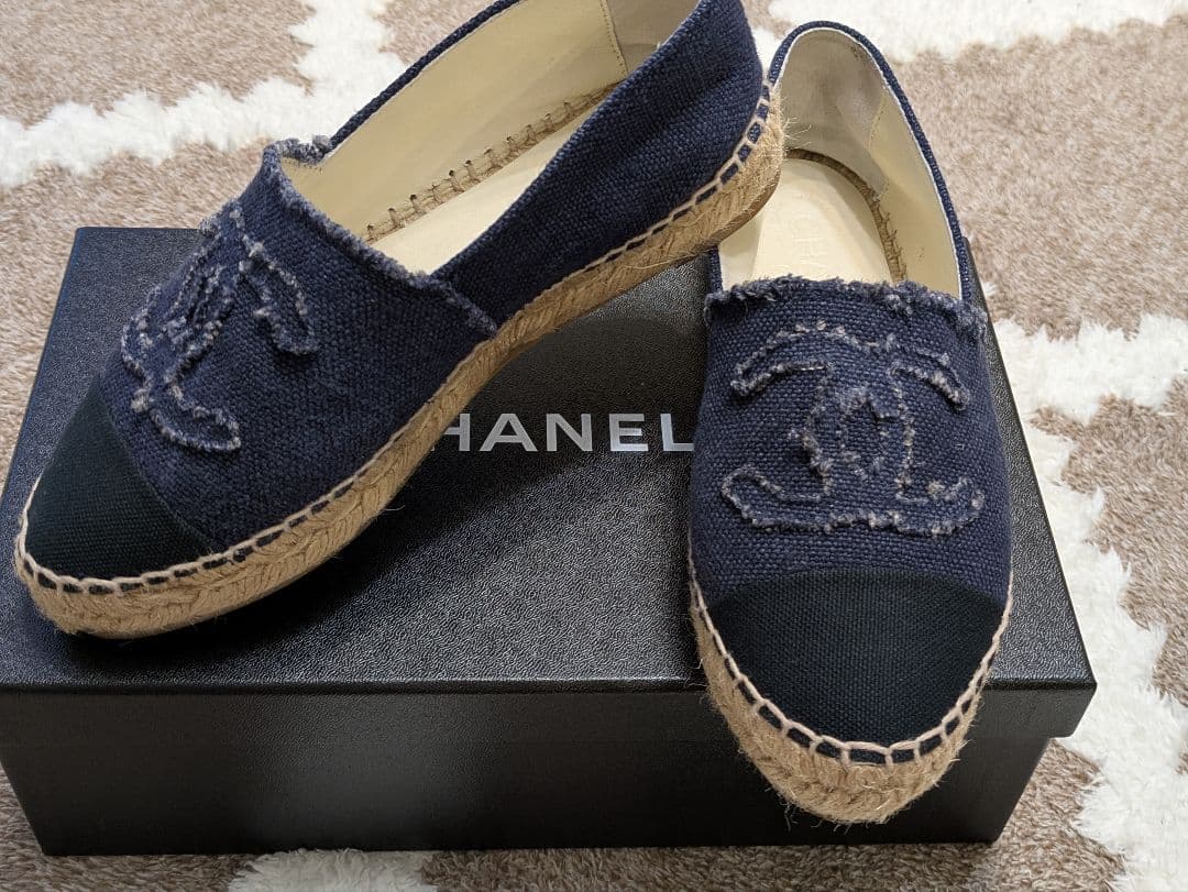 明日まで特別価格　シャネル 35 エスパドリーユ スリッポン CHANEL