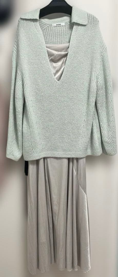 土日限定 SNIDEL キーネックニットセットキャミワンピース　サイズ1