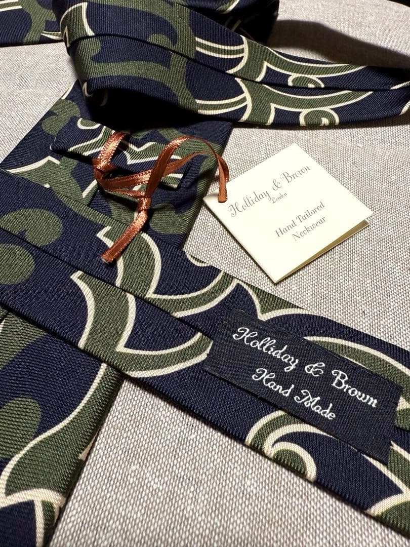 【新品】Holliday & Brown／アーカイブモチーフ／ネイビー／カーキ