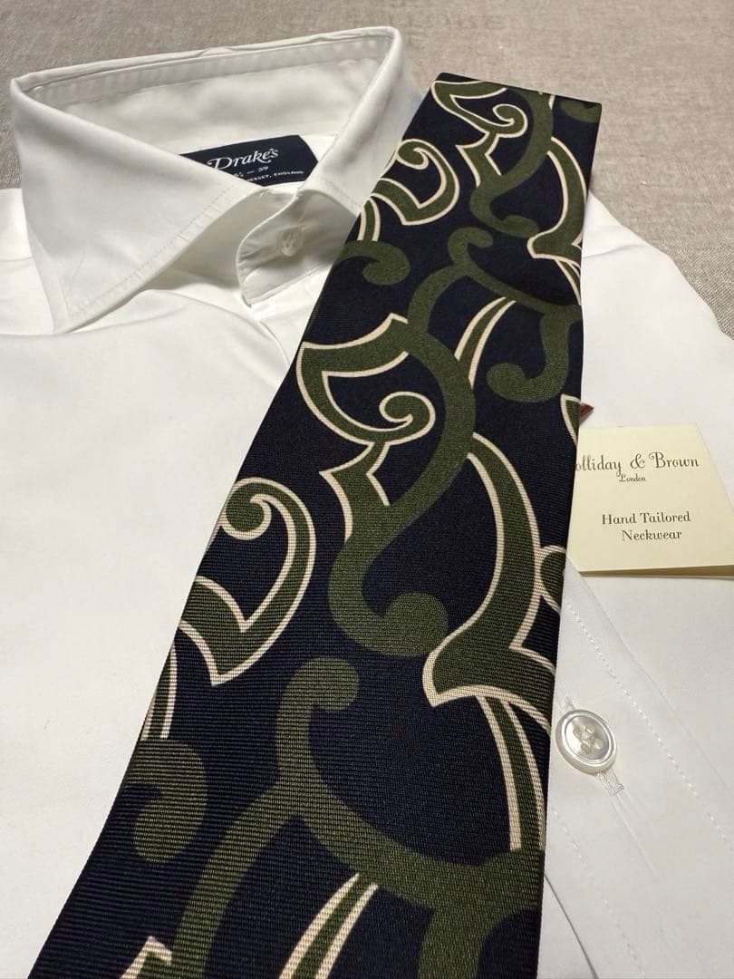 【新品】Holliday & Brown／アーカイブモチーフ／ネイビー／カーキ