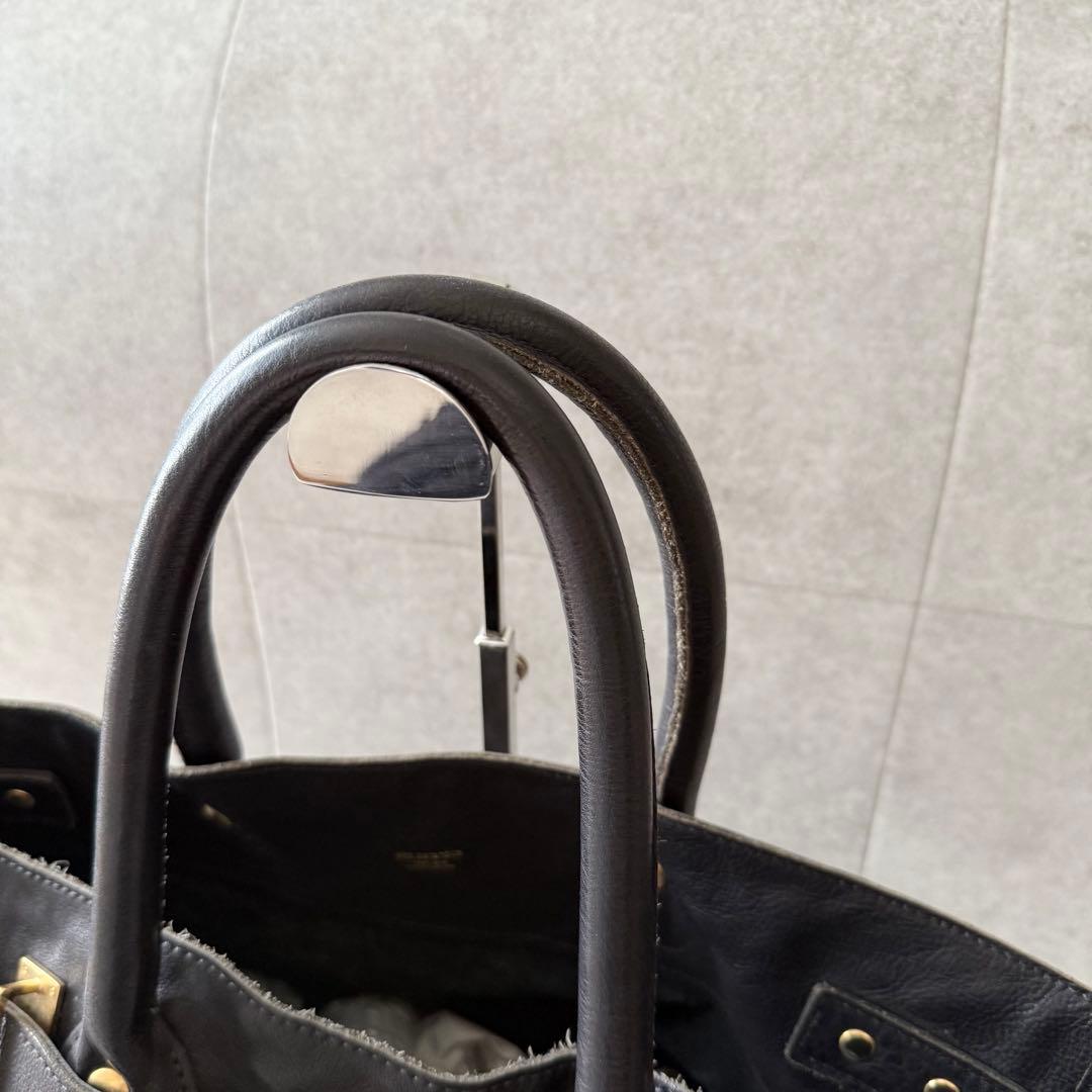 シータパランティカ　ハンドバッグ　金具　シボ革　本革　黒　大容量