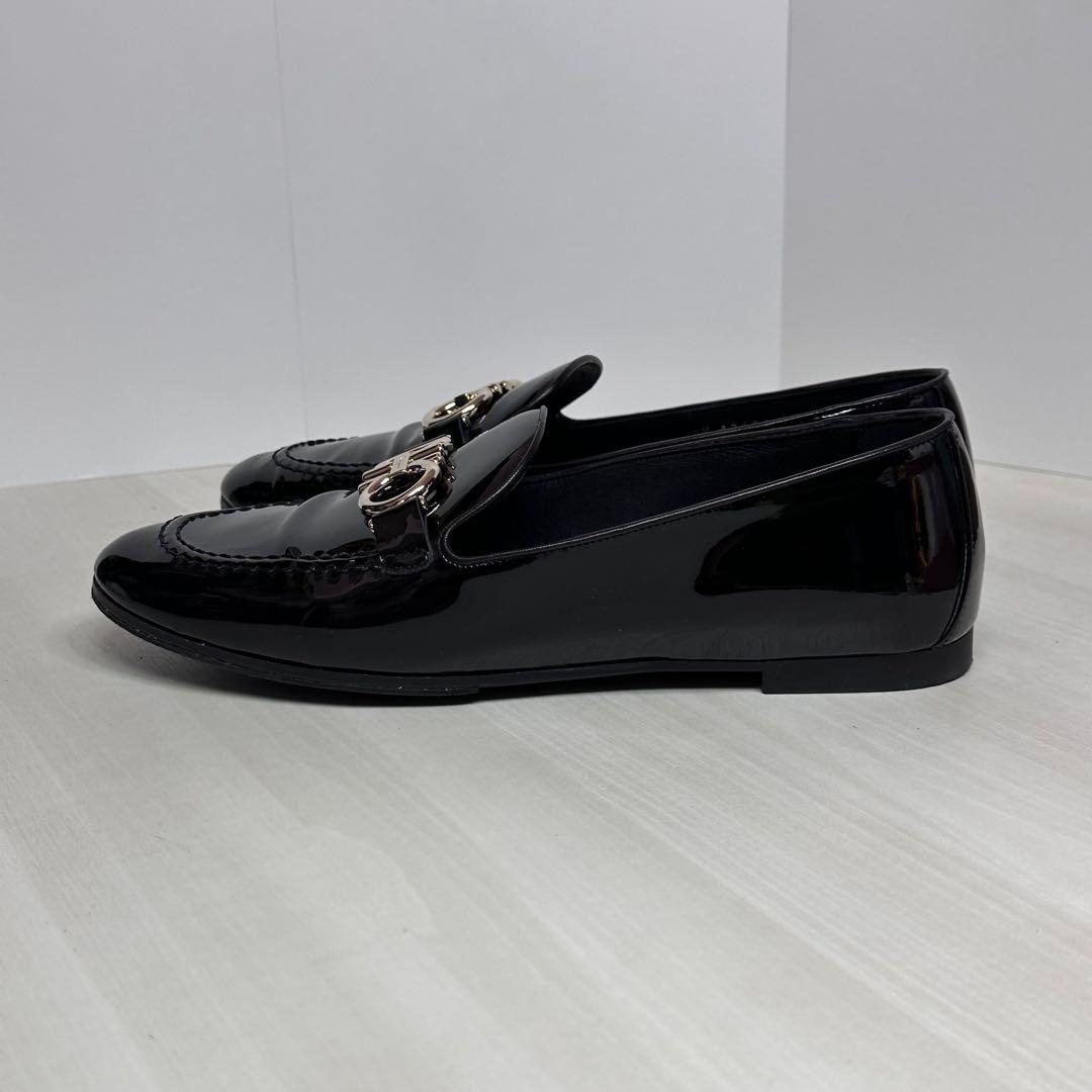 美品☆フェラガモ☆レディース☆パンプス☆エナメル☆ブラック☆サイズ7☆168