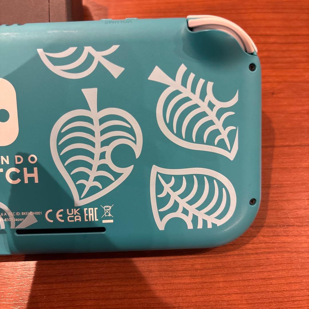 Nintendo Switch Lite まめきち&つぶきちアロハ柄充電器付き