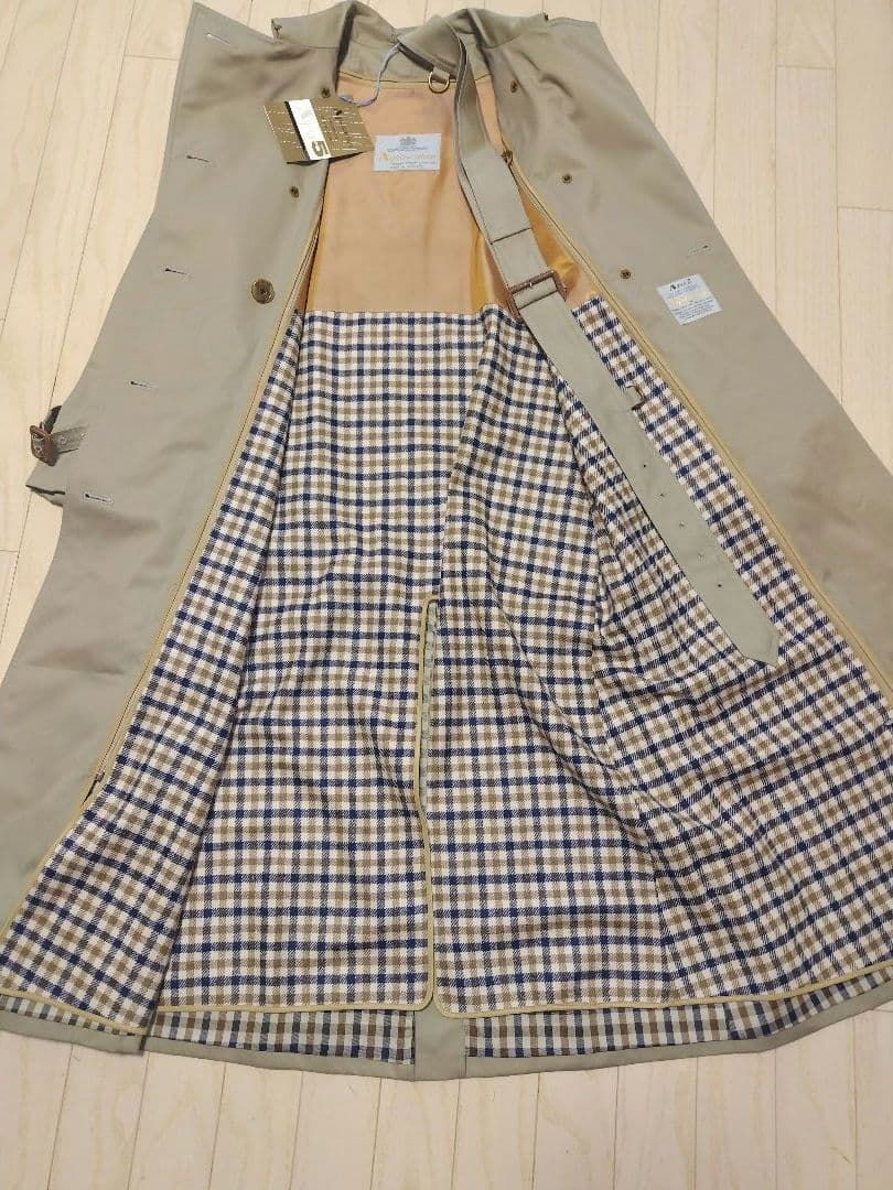 未使用 レディースML アクアスキュータム トレンチコート