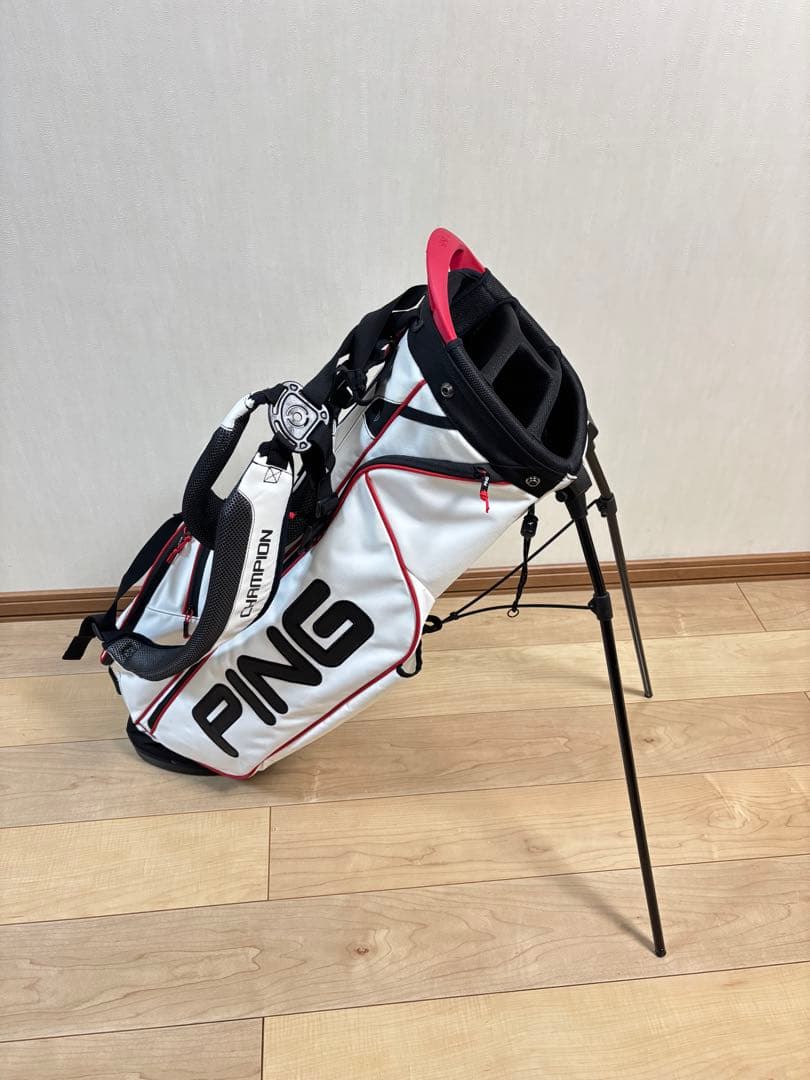 PING 軽量スタンド式キャディバック8.5型