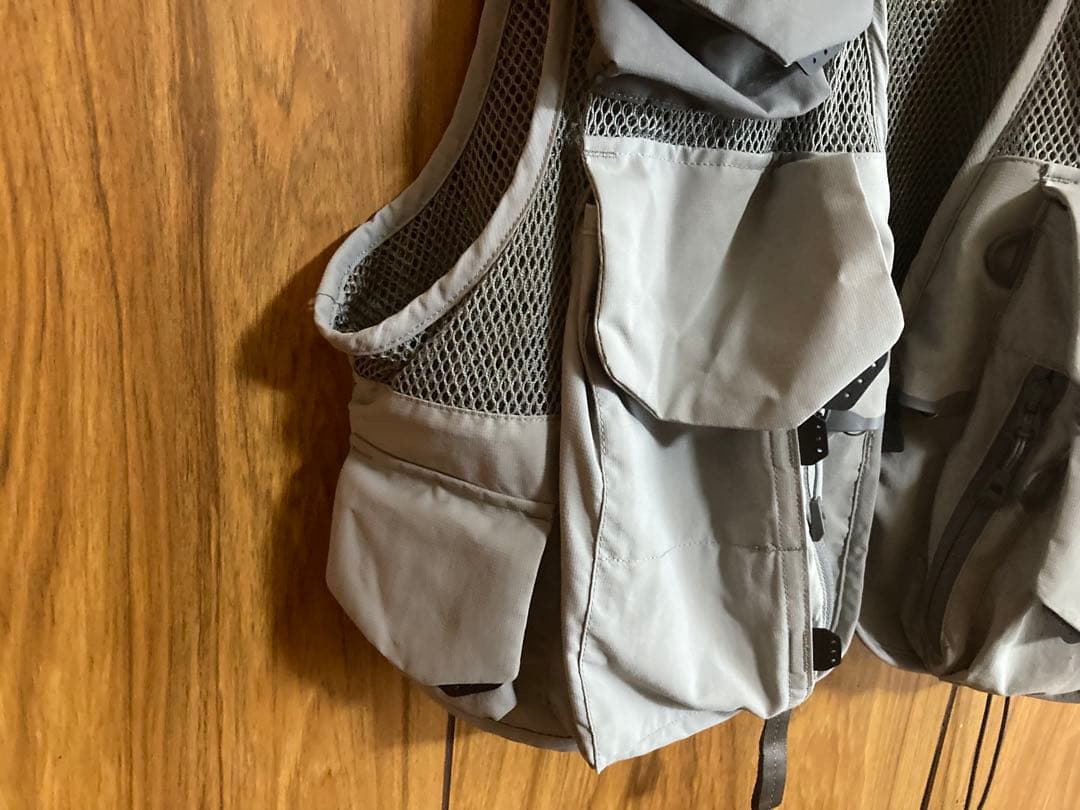 SIMMS フィッシングベスト Mサイズ