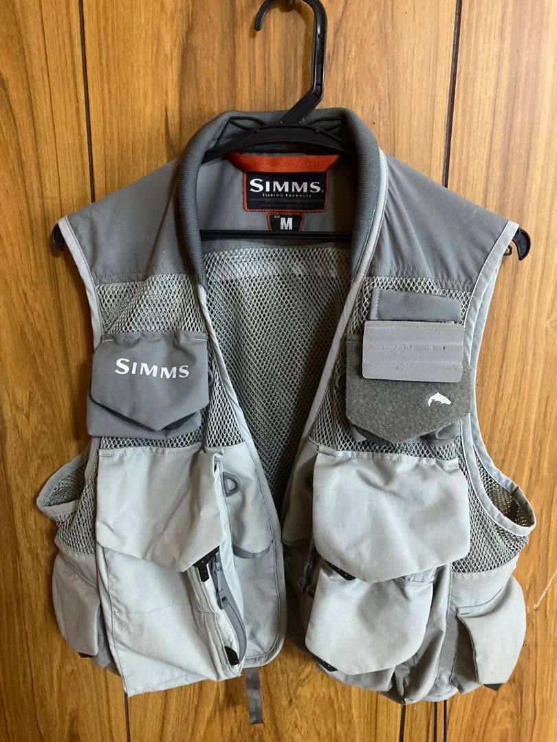 SIMMS フィッシングベスト Mサイズ