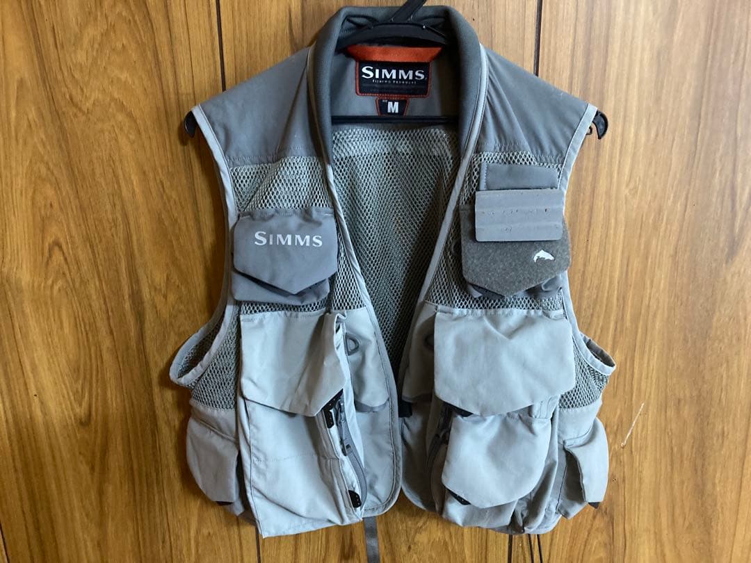 SIMMS フィッシングベスト Mサイズ