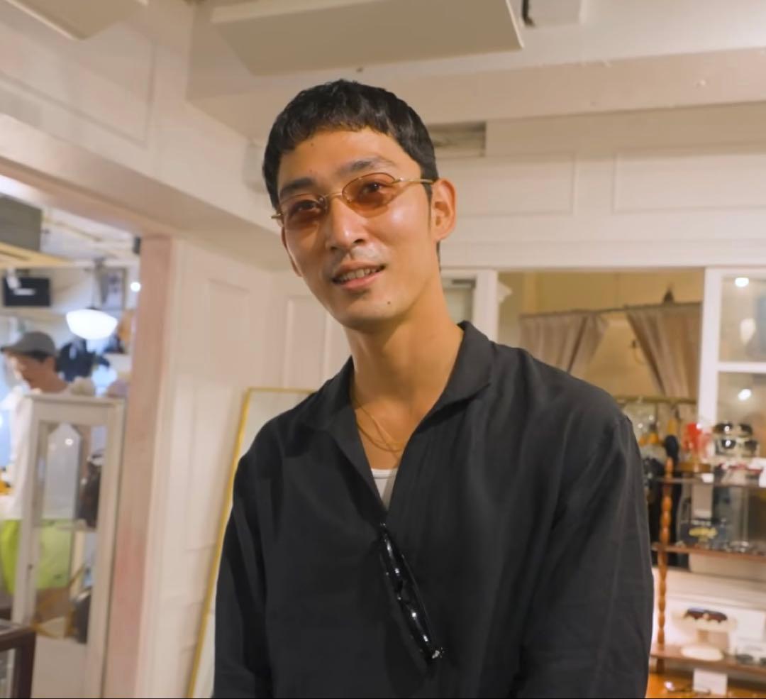 【最終価格】PRADA 上杉柊平 Brownキャットアイ サングラス