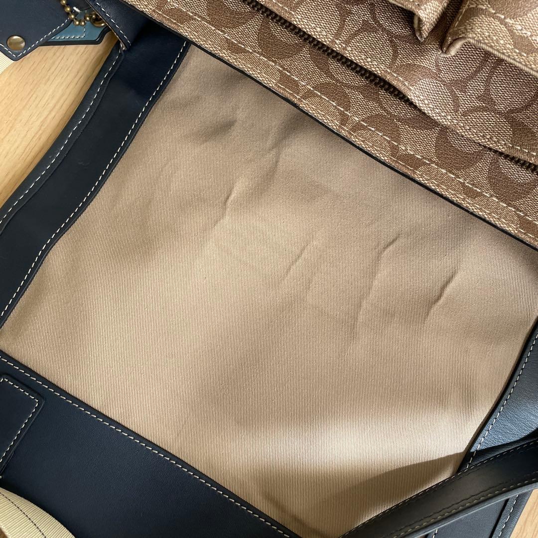 COACH メッセンジャーバッグ ベージュ/ネイビー