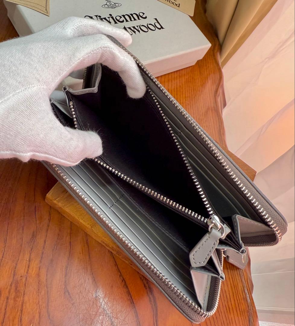 SALE/お箱付正規品Viviennewestwoodオーブ/グレー長財布
