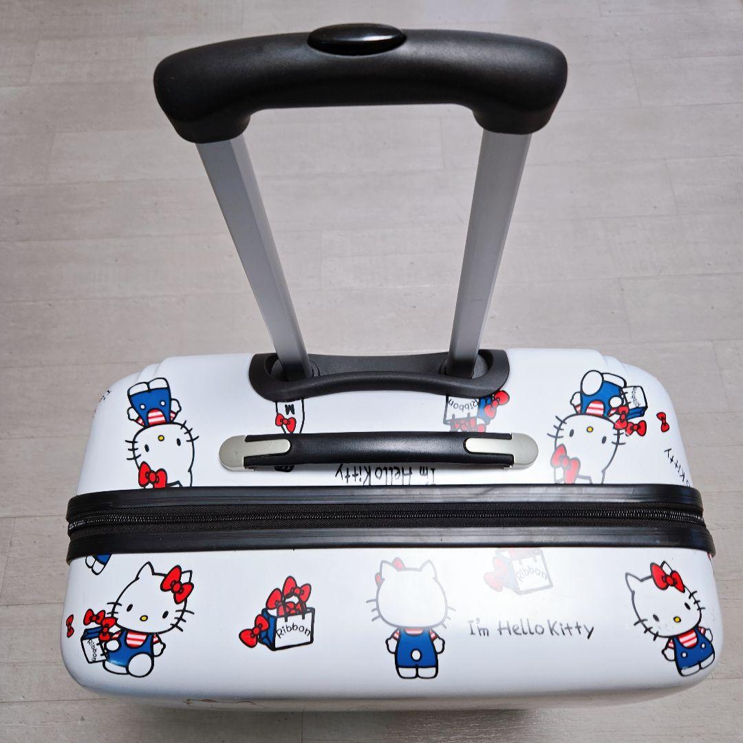 美品！ハローキティキャリーバッグL　スーツケース　白 90L