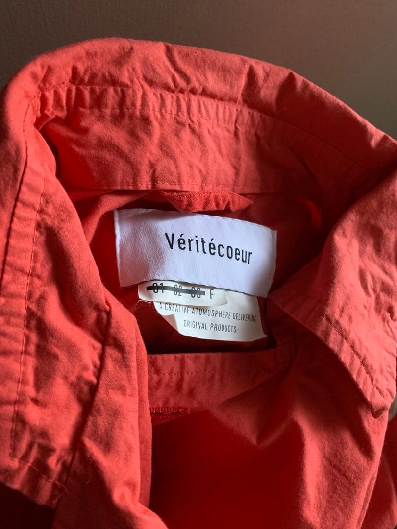 Veritecoeur ST-102 ダブルボタンショートコート◻︎レッド