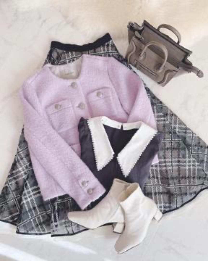 美品 JUSGLITTY ジャスグリッティー ブークレジャコット ノーカラー