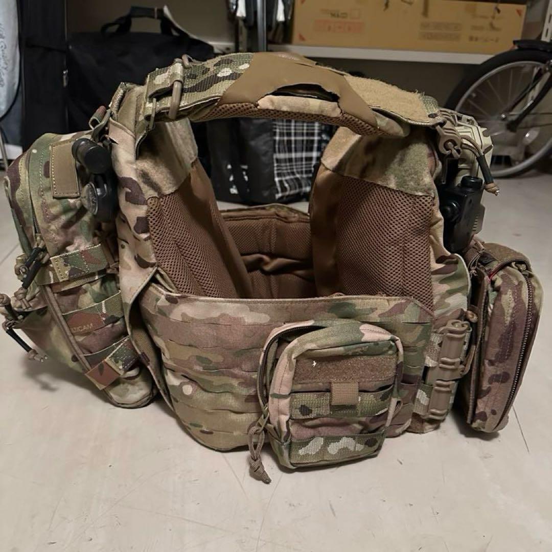 First spear（ファーストスピア）Strandhogg プレートキャリア