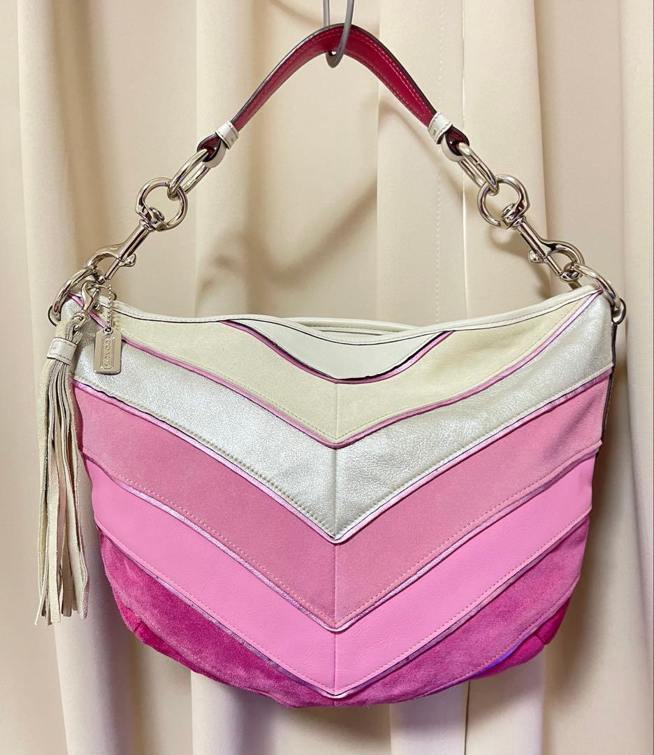 Rare COACH ピンクのシェブロン柄ギャラリー・ホーボーバッグ