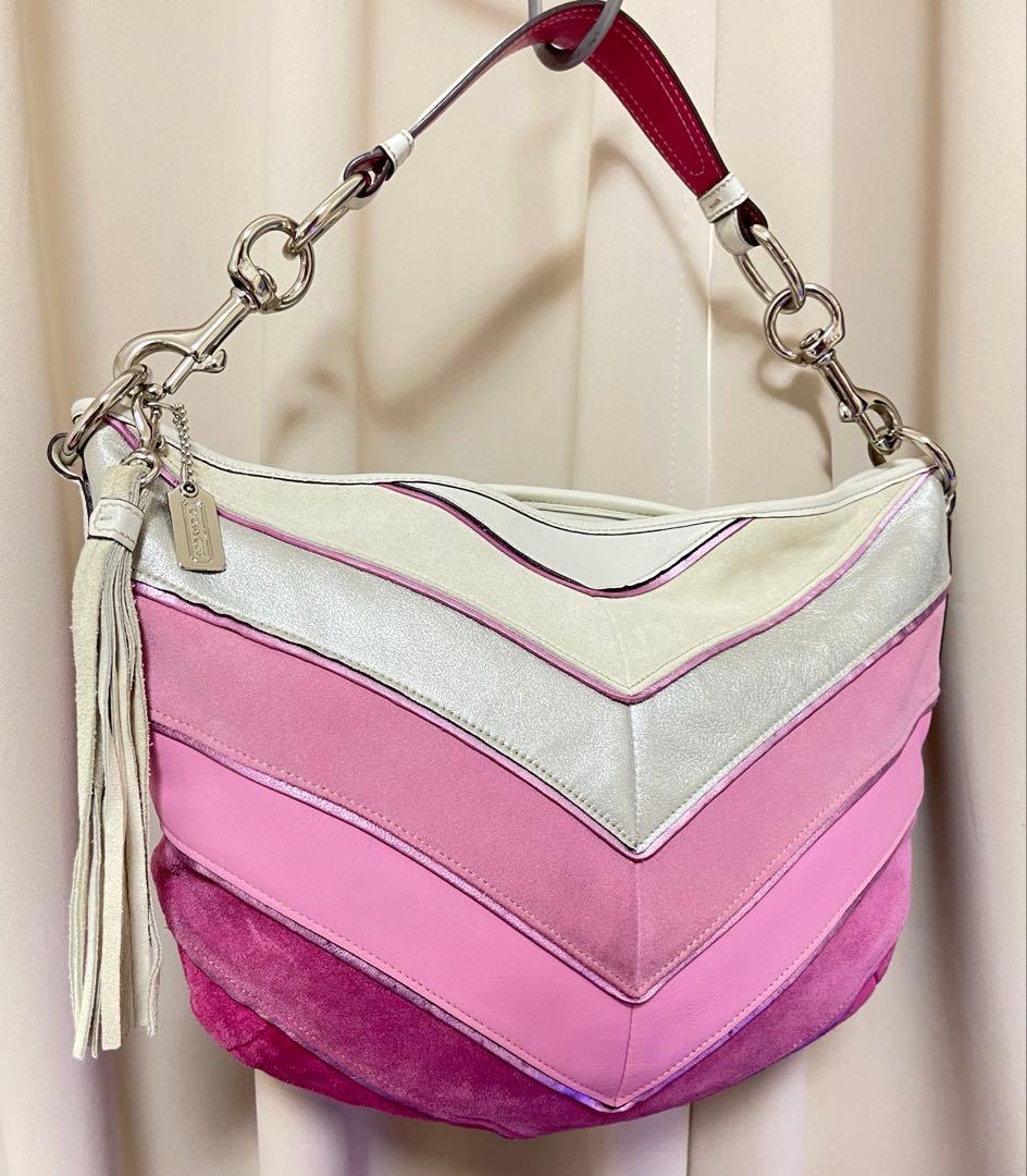 Rare COACH ピンクのシェブロン柄ギャラリー・ホーボーバッグ