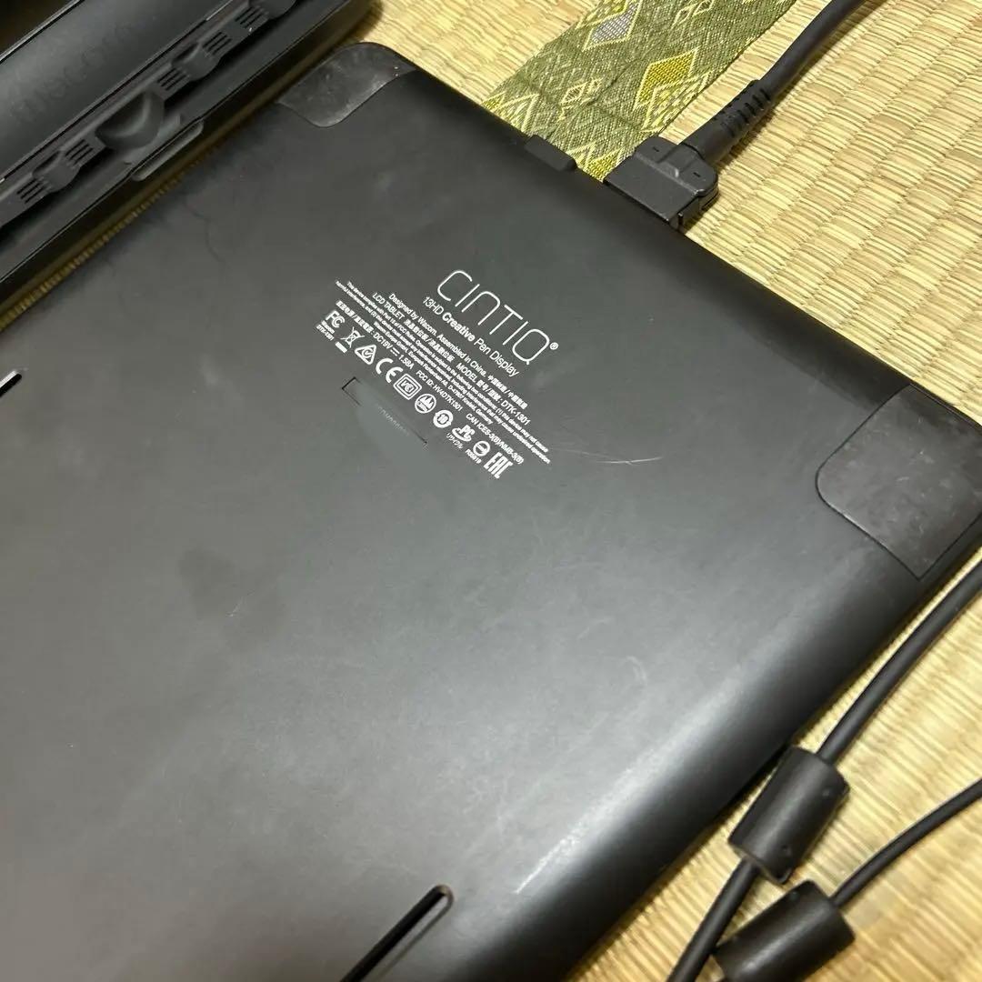 【箱付完品】Wacom Cintiq 13HD 液晶ペンタブレット【動作確認済】