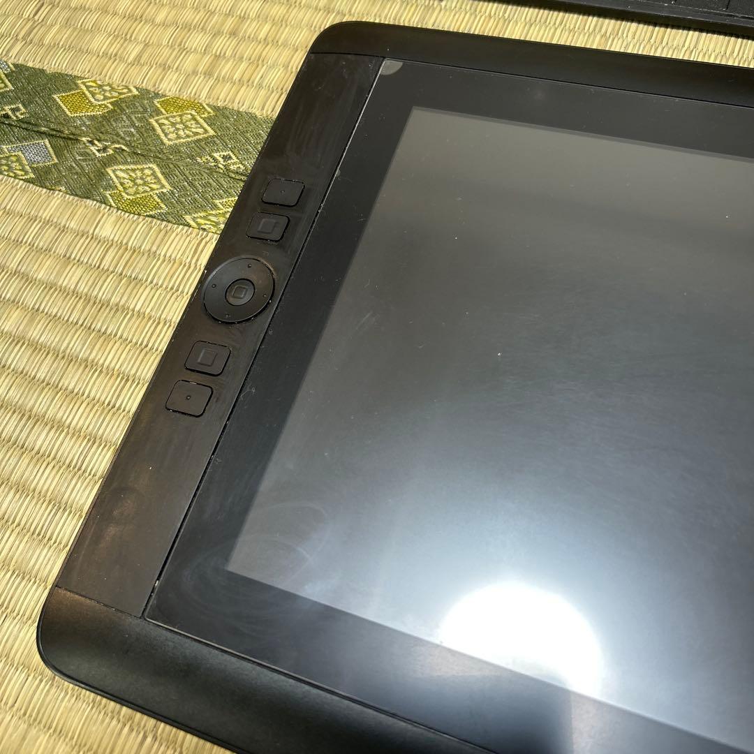 【箱付完品】Wacom Cintiq 13HD 液晶ペンタブレット【動作確認済】