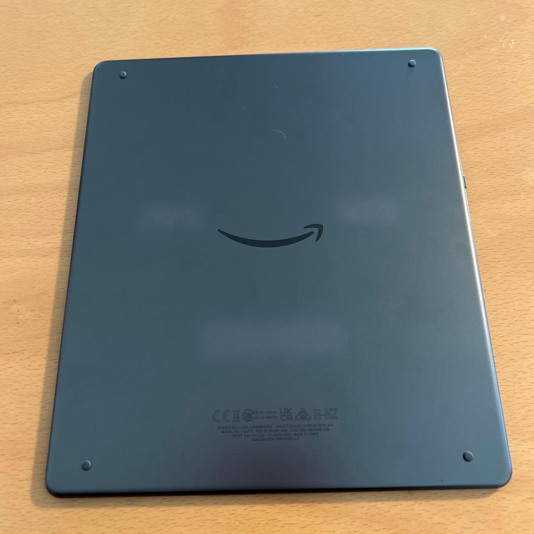 Amazon Kindle scribe本体 + 純正カバー＋純正ペン