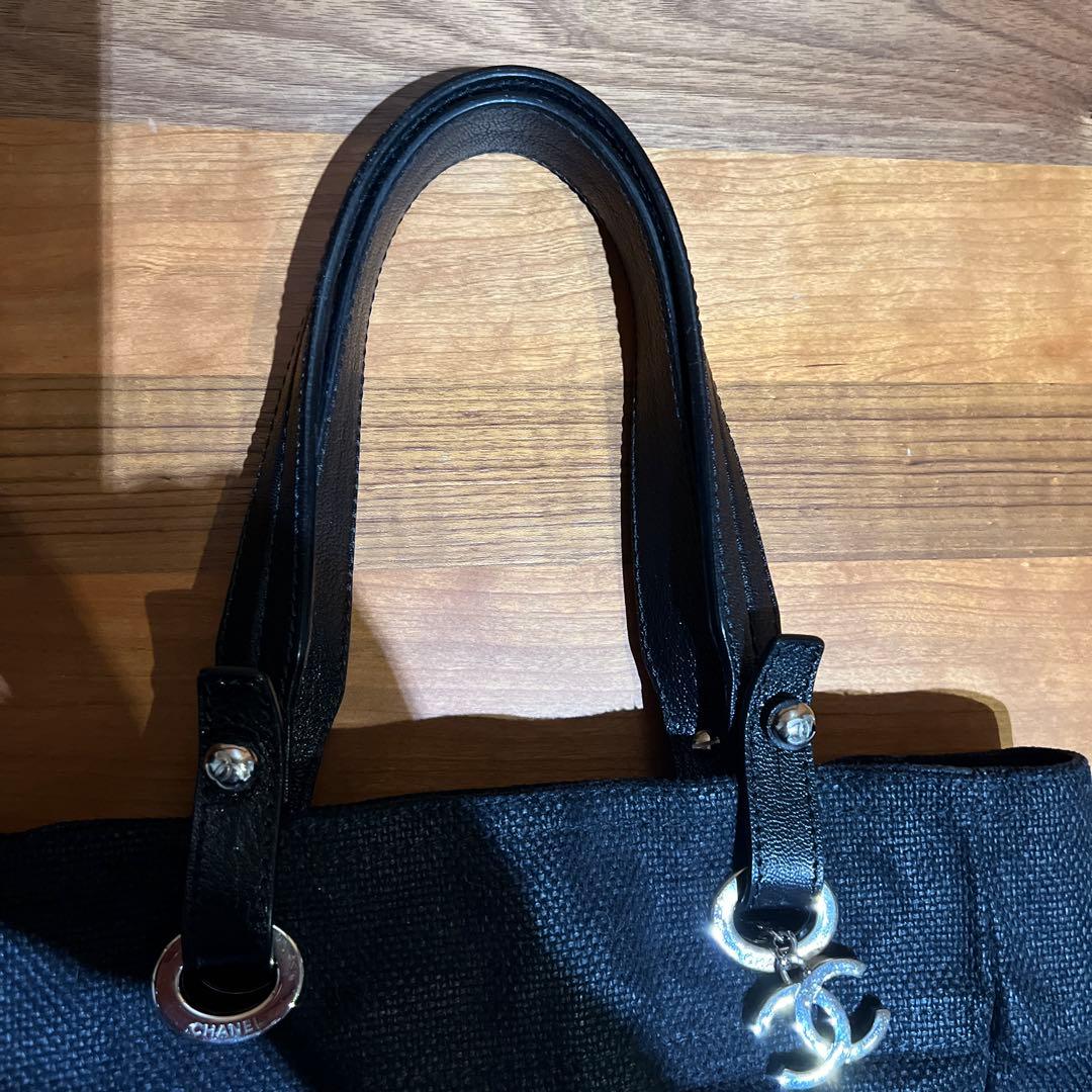 シャネル　パリビアリッツトートバッグ　ブラックシルバー金具