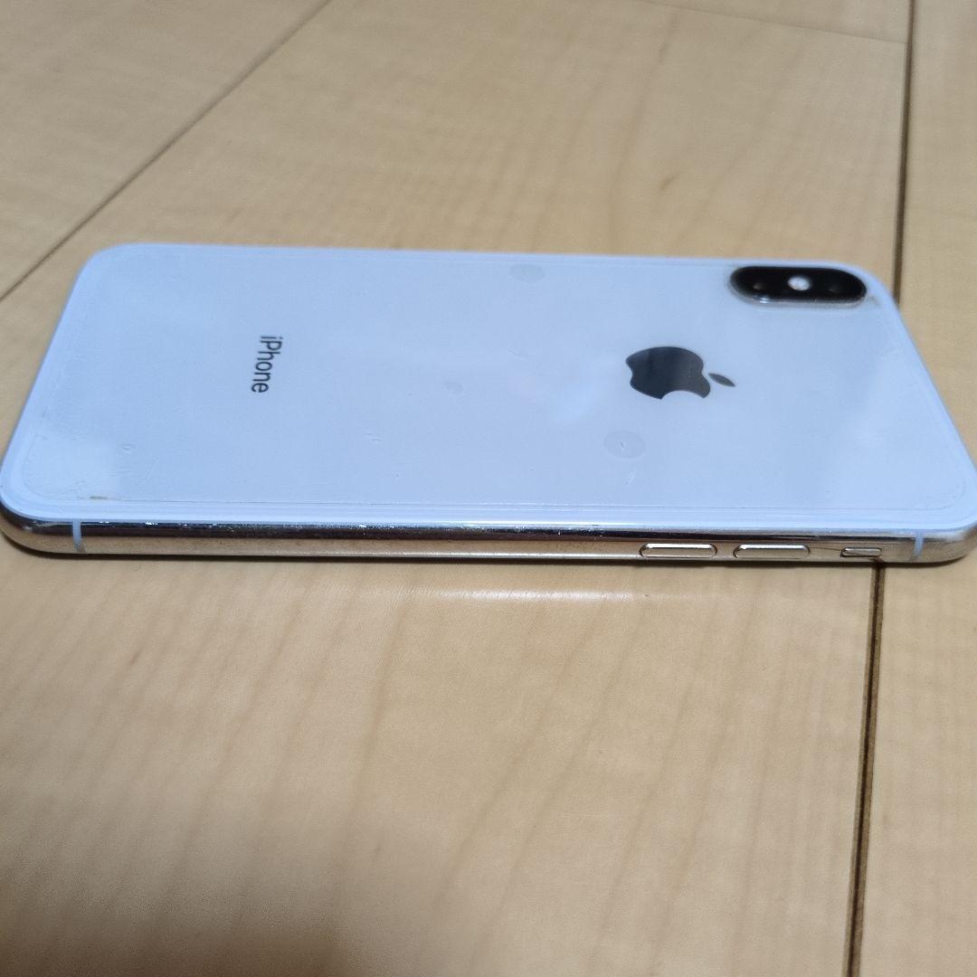 A*a様 Apple iPhone X シルバー SIMフリー
