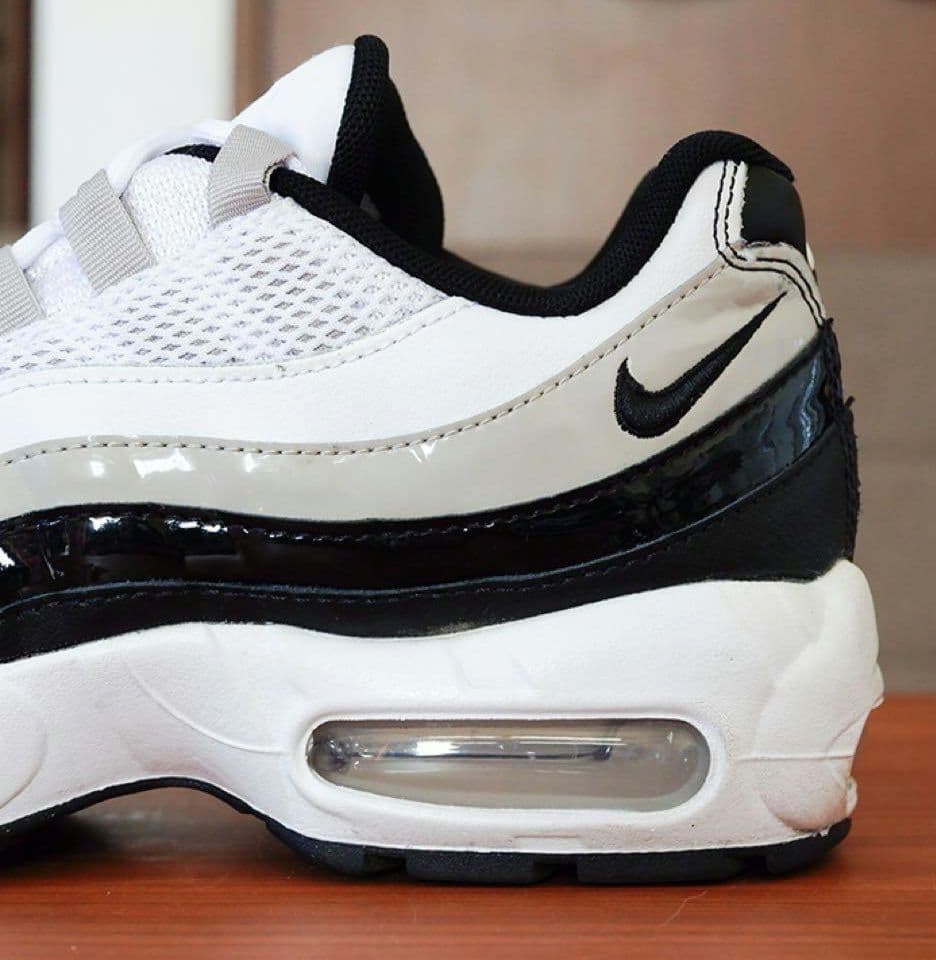 NIKE AIR MAX 95 ホワイトブラック 26.5