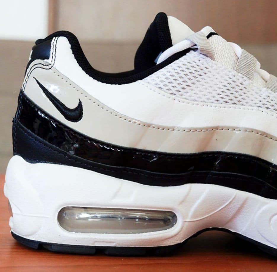 NIKE AIR MAX 95 ホワイトブラック 26.5