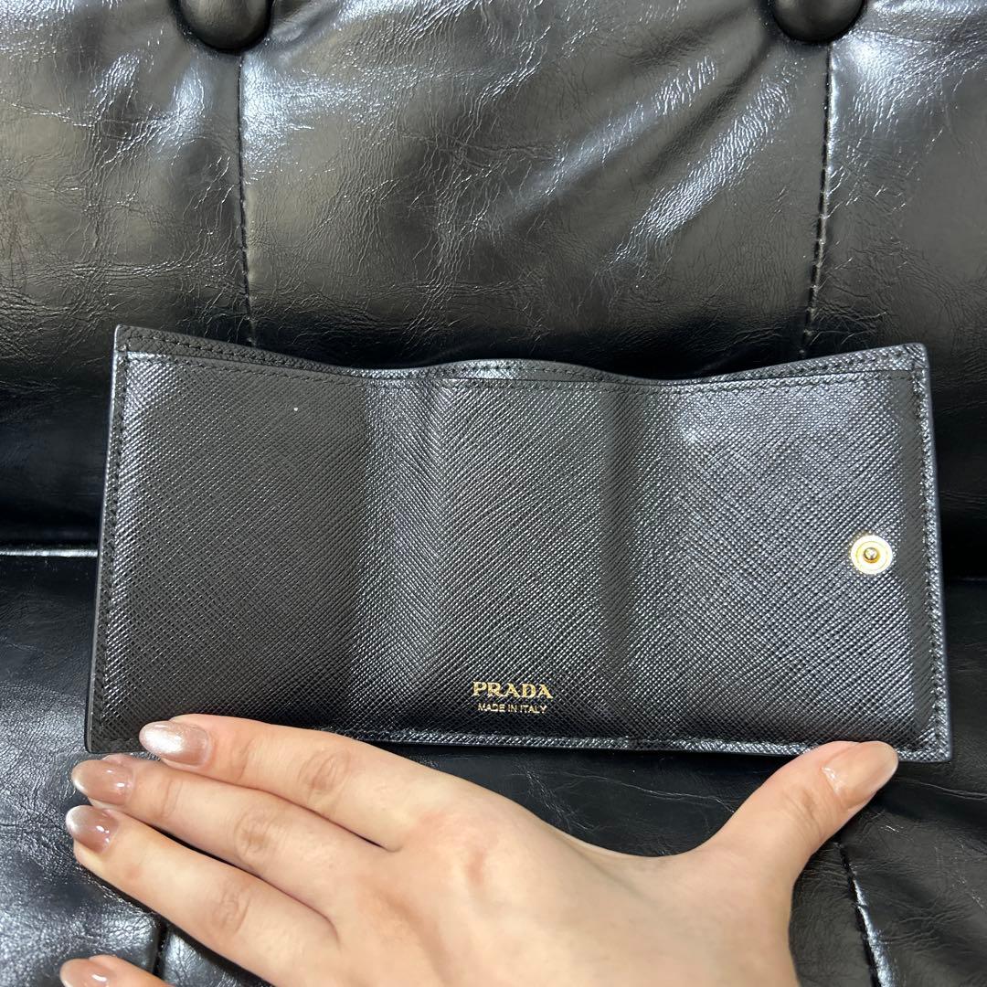 PRADA プラダ サフィアーノ ゴールド三角バッジ 財布 ブラック ウォレット