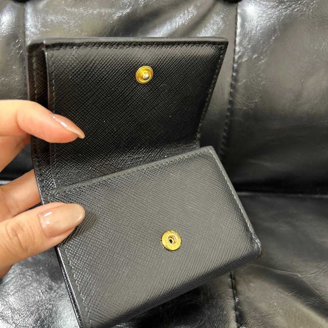 PRADA プラダ サフィアーノ ゴールド三角バッジ 財布 ブラック ウォレット