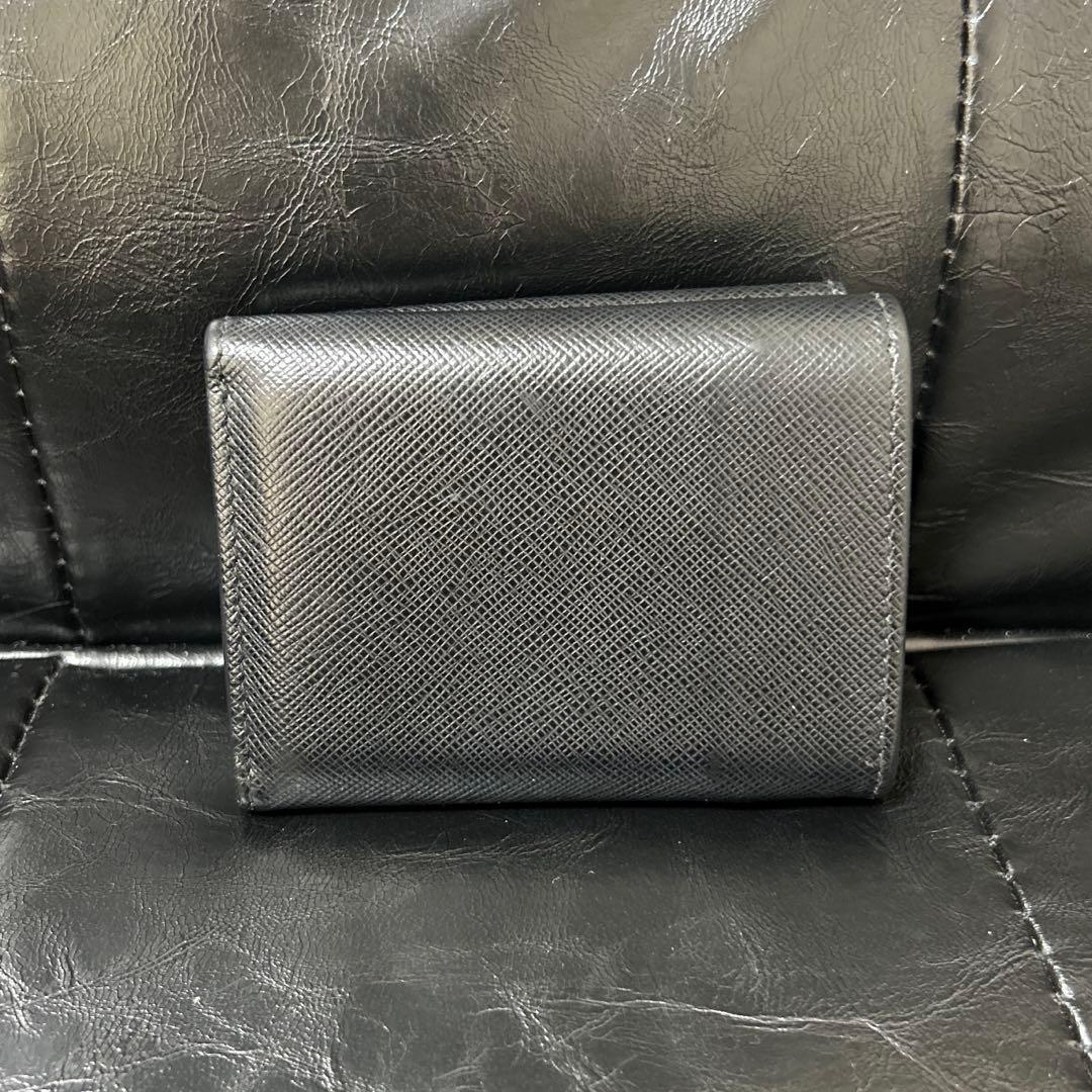 PRADA プラダ サフィアーノ ゴールド三角バッジ 財布 ブラック ウォレット