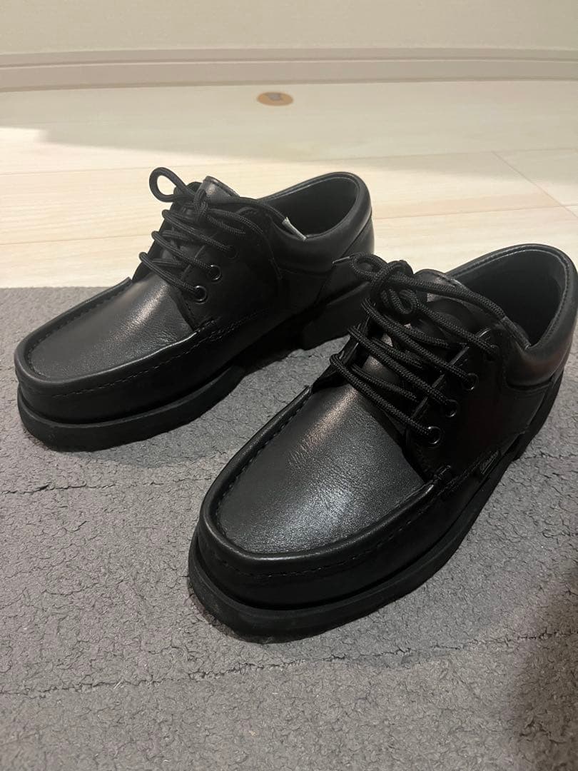 P ティエール ブラック (Noir) サイズ5 (23.5cm)