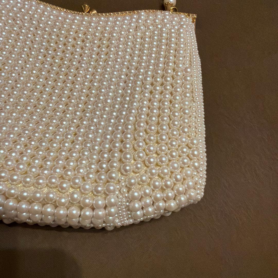 LUMY はしもと 皇室御用達 パールビーズ　パーティーバッグ